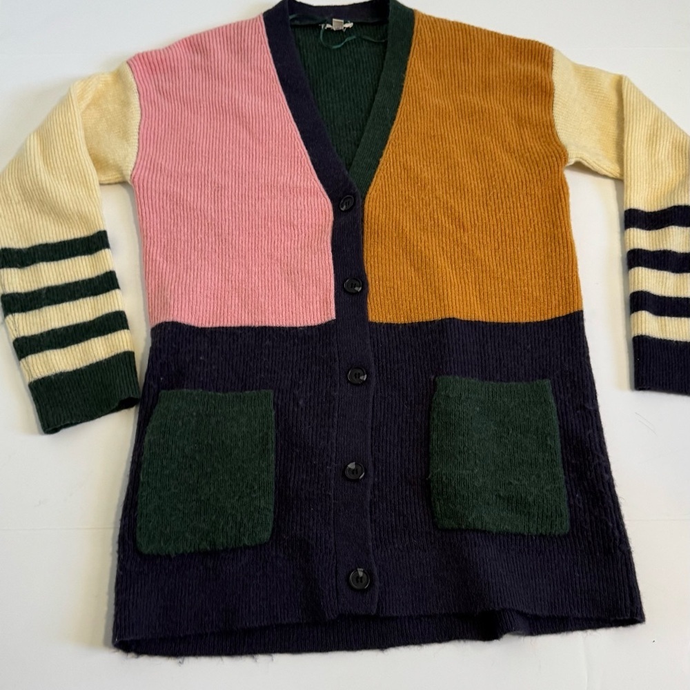 Hem and thread cardigan in block colors woman’s small